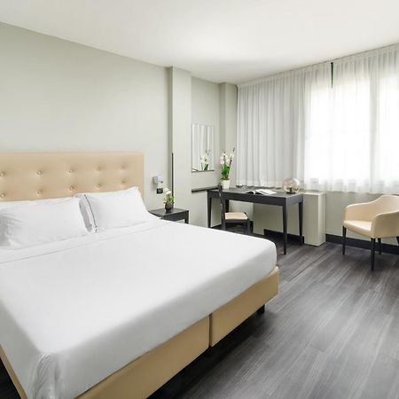 Hotel King, By R Collection Hotels Varedo Eksteriør billede