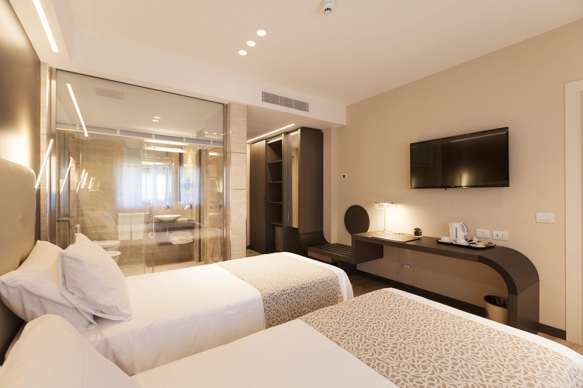 Hotel King, By R Collection Hotels Varedo Eksteriør billede