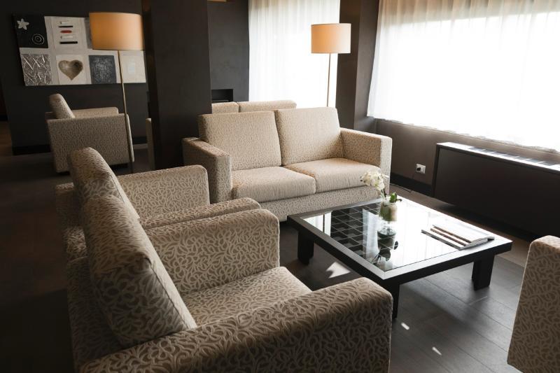 Hotel King, By R Collection Hotels Varedo Eksteriør billede